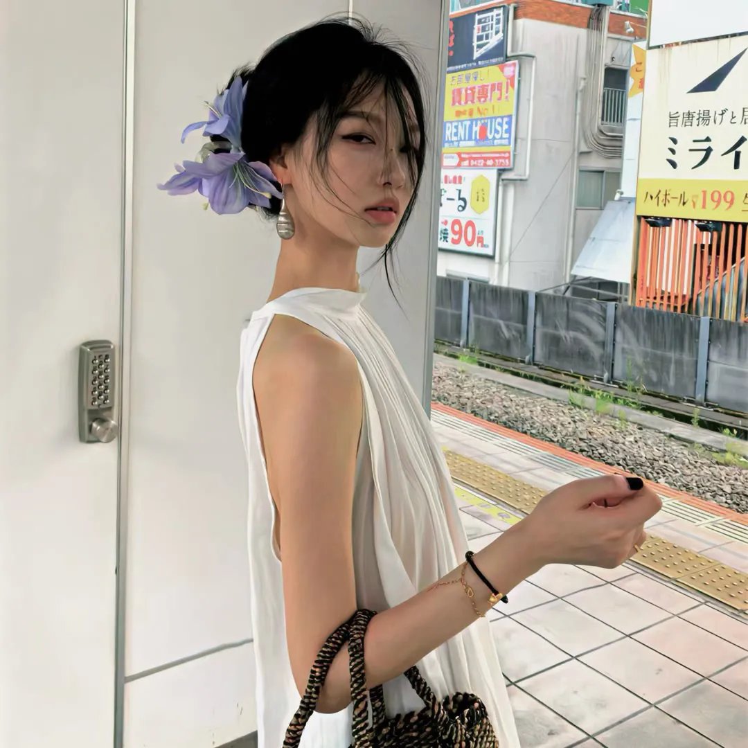 全知干预视角
